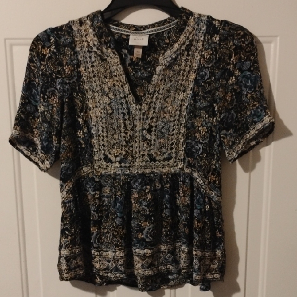 Knox Rose Multicolor Lace Accent Blouse